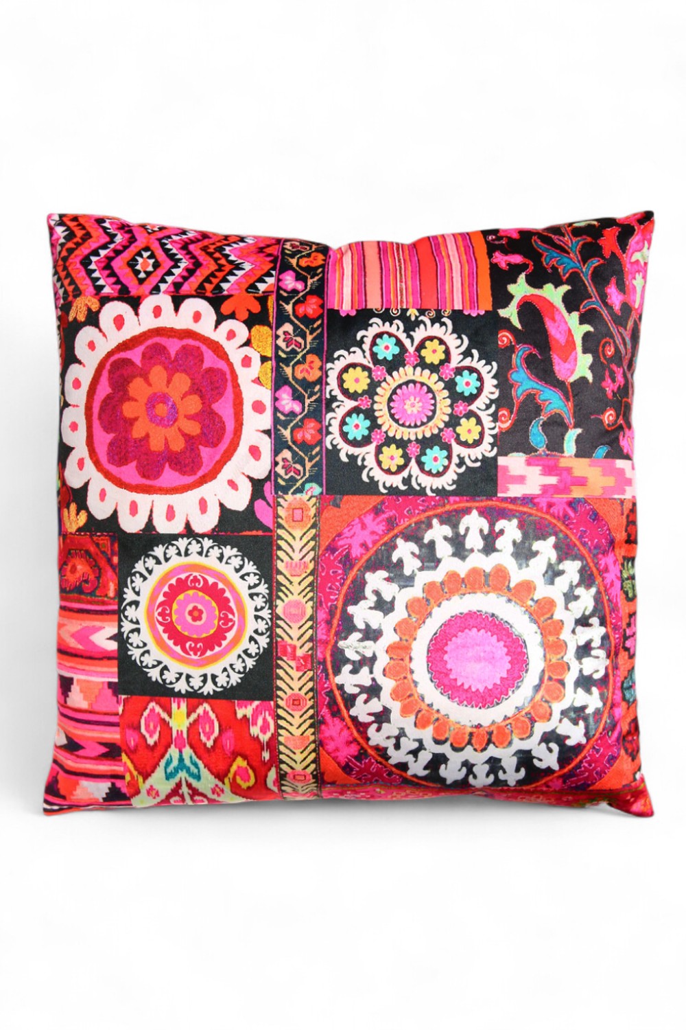 ANNA CHANDLER VELVET SQUARE CUSHION KARABAGH
