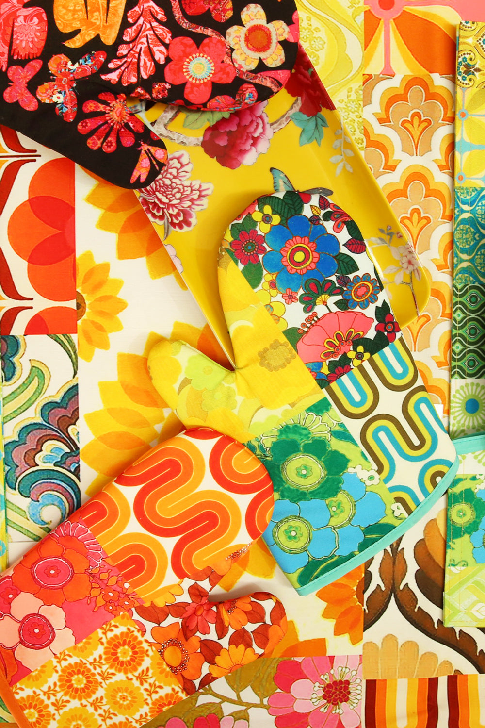 ANNA CHANDLER OVEN MIT SEVENTIES ORANGE