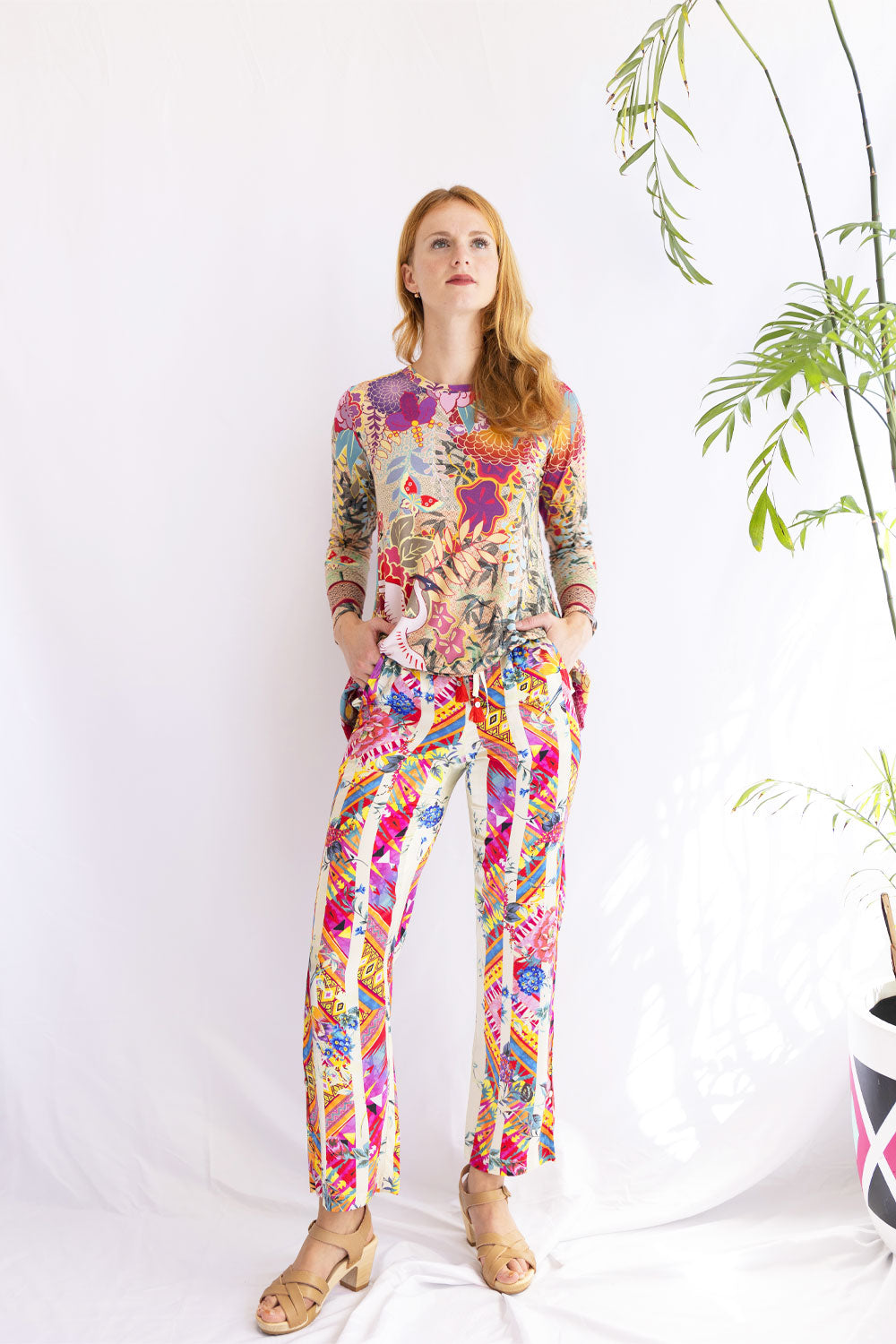 JOHNNY WAS GETSU FAVOURITE L/W CREW NECK SWING TEE