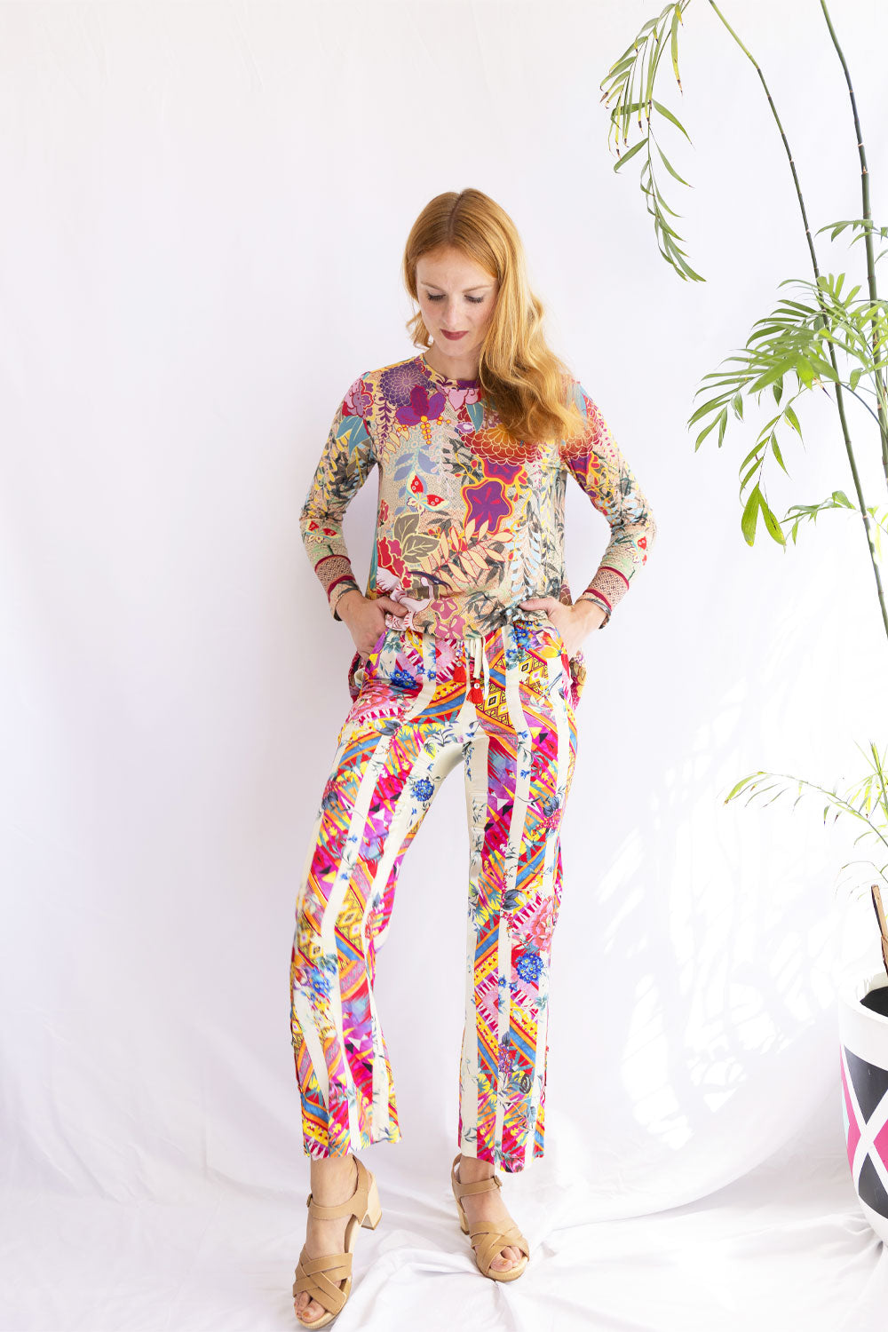 JOHNNY WAS GETSU FAVOURITE L/W CREW NECK SWING TEE