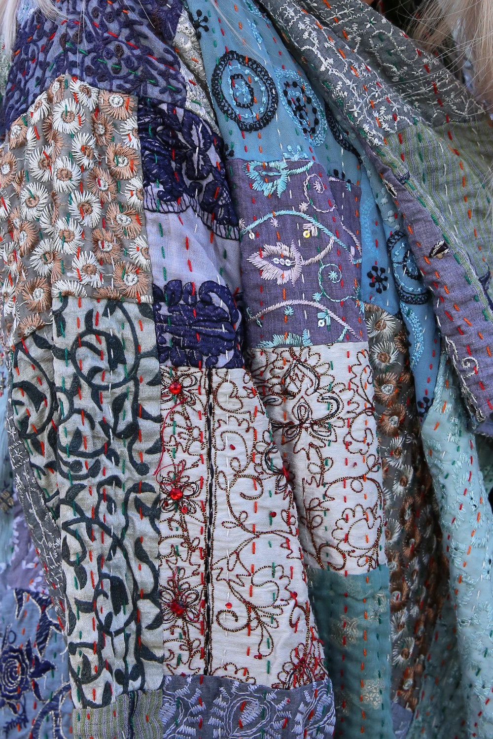 MAHARANI KANTHA COAT PATCHWORK LIGHT GREY