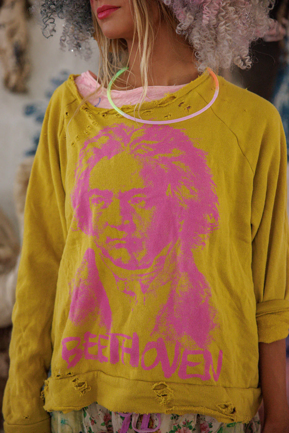 Magnolia Pearl Beethoven Portrait Richi Sweatshirt Top 2540 Fun House
