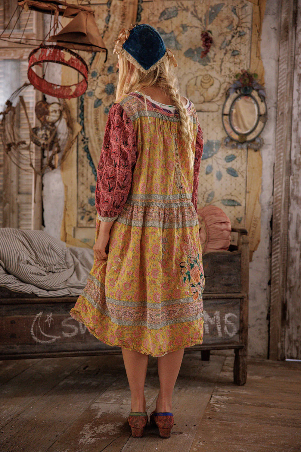 Magnolia Pearl Gutta Garden Dress 1429 Raspberry Patch