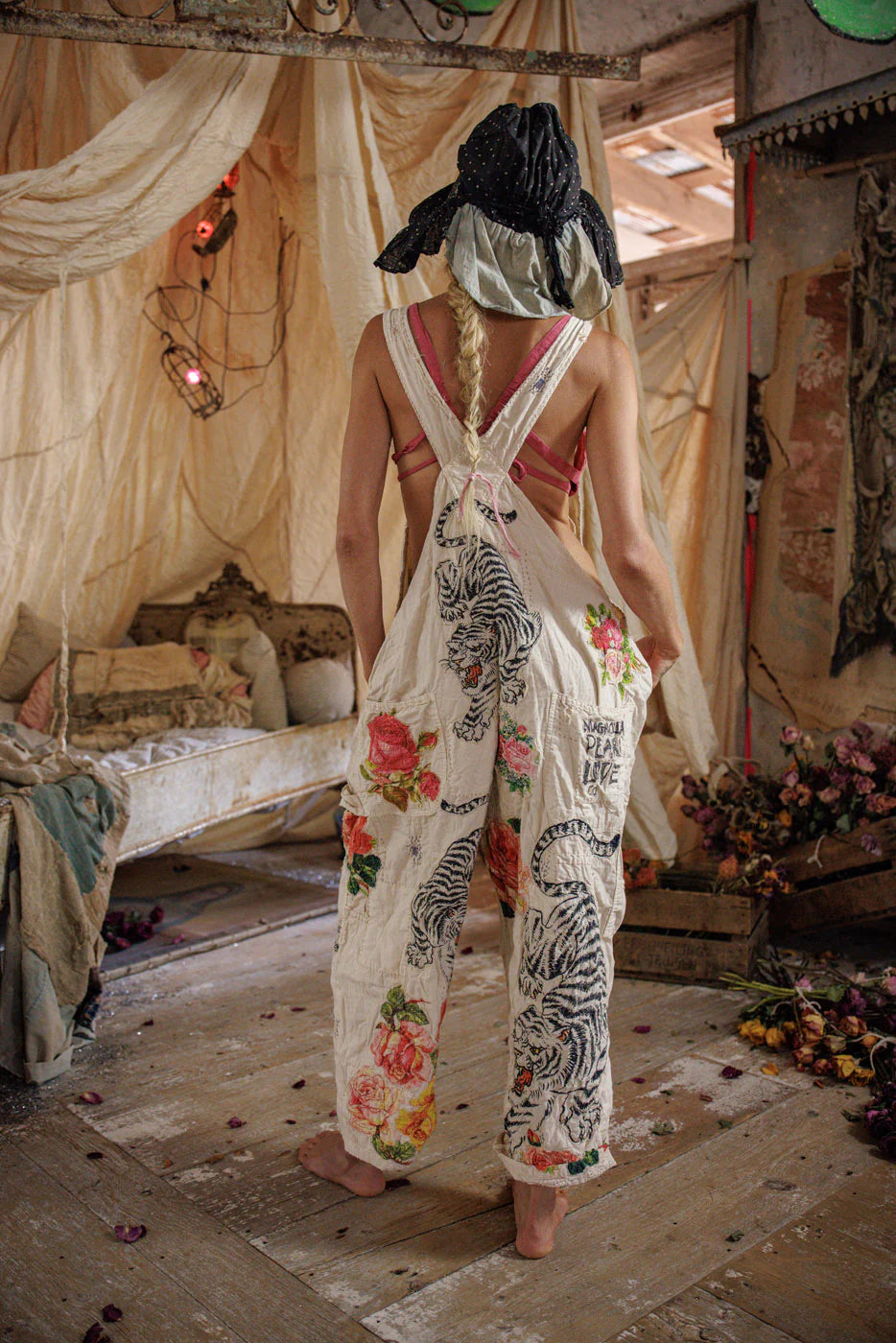 **PO** Magnolia Pearl Birch Flora Love Overalls 176 Moonlight