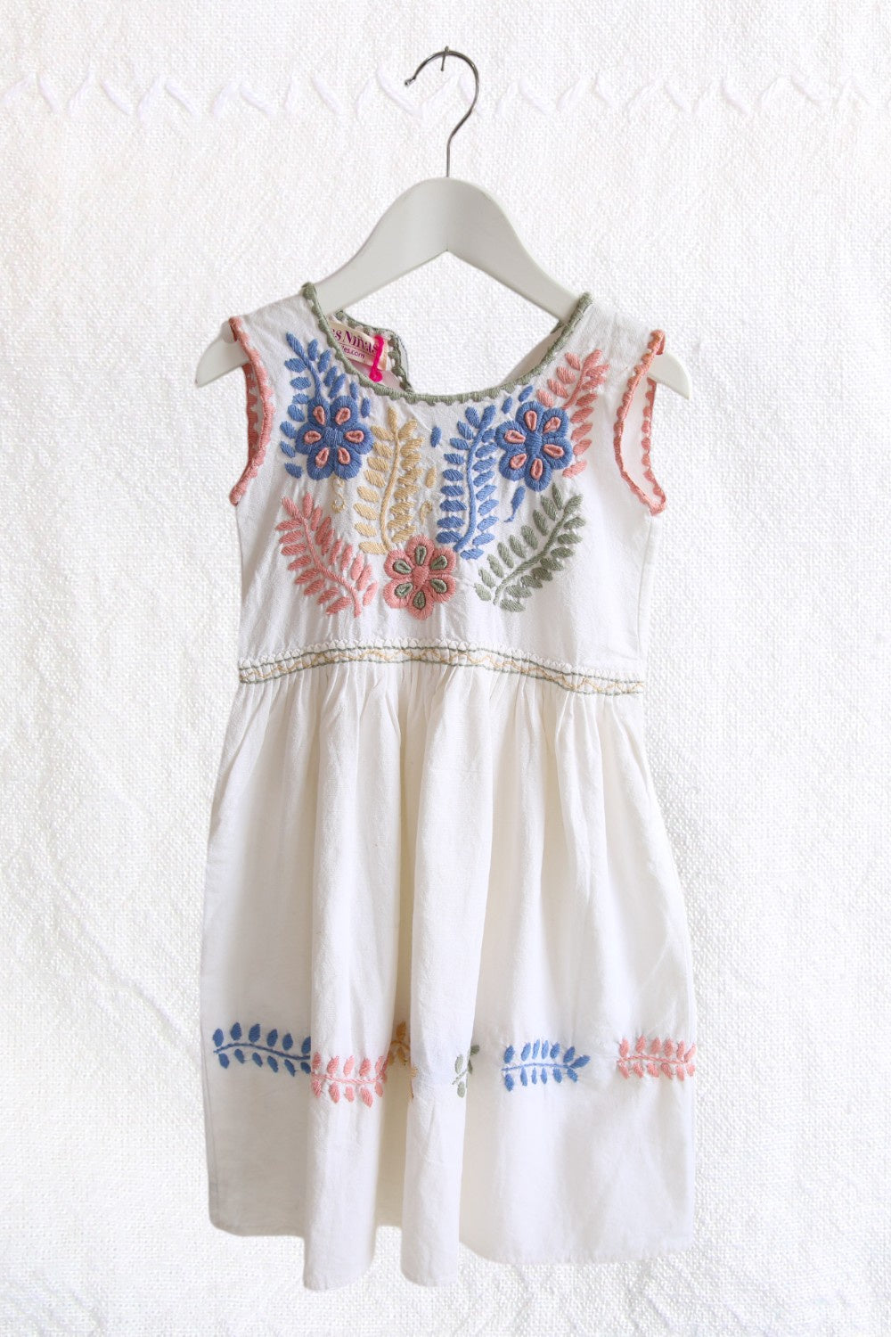 LAS NIÑAS KIDS EMBROIDERED OFF-WHITE DRESS