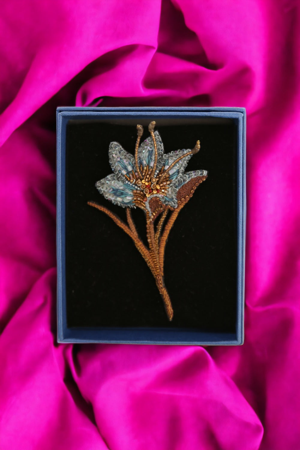 TROVELORE BLUE SAFFRON FLOWER BROOCH