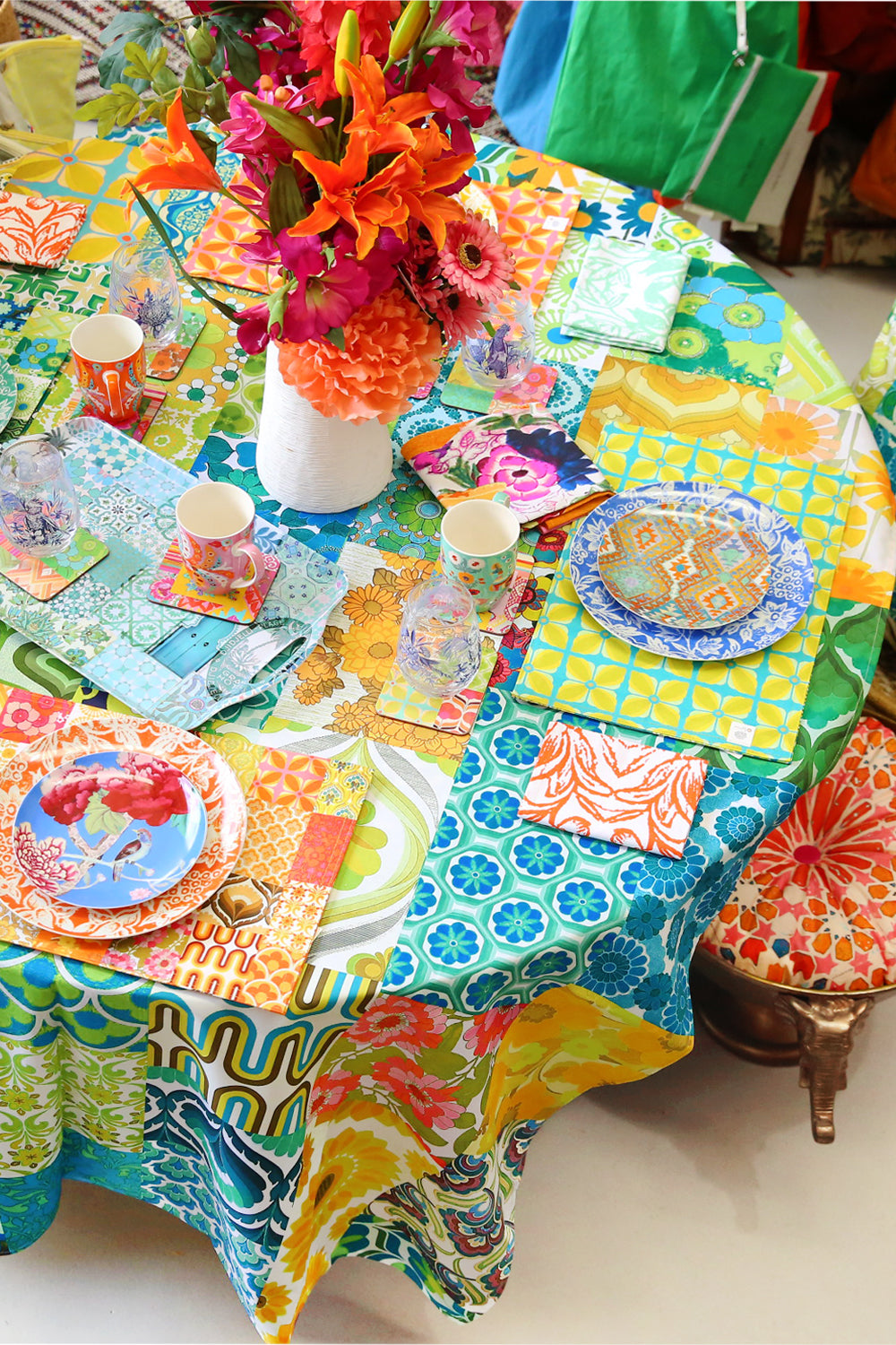 ANNA CHANDLER CANVAS TABLECLOTH SEVENTIES GREEN