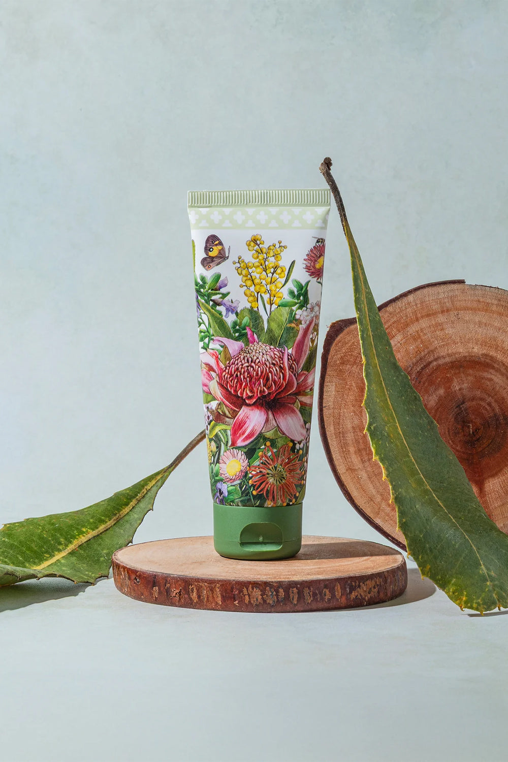 LA LAND AUSTRALIAN HAND BUTTER BOTANICAL BLOOMS