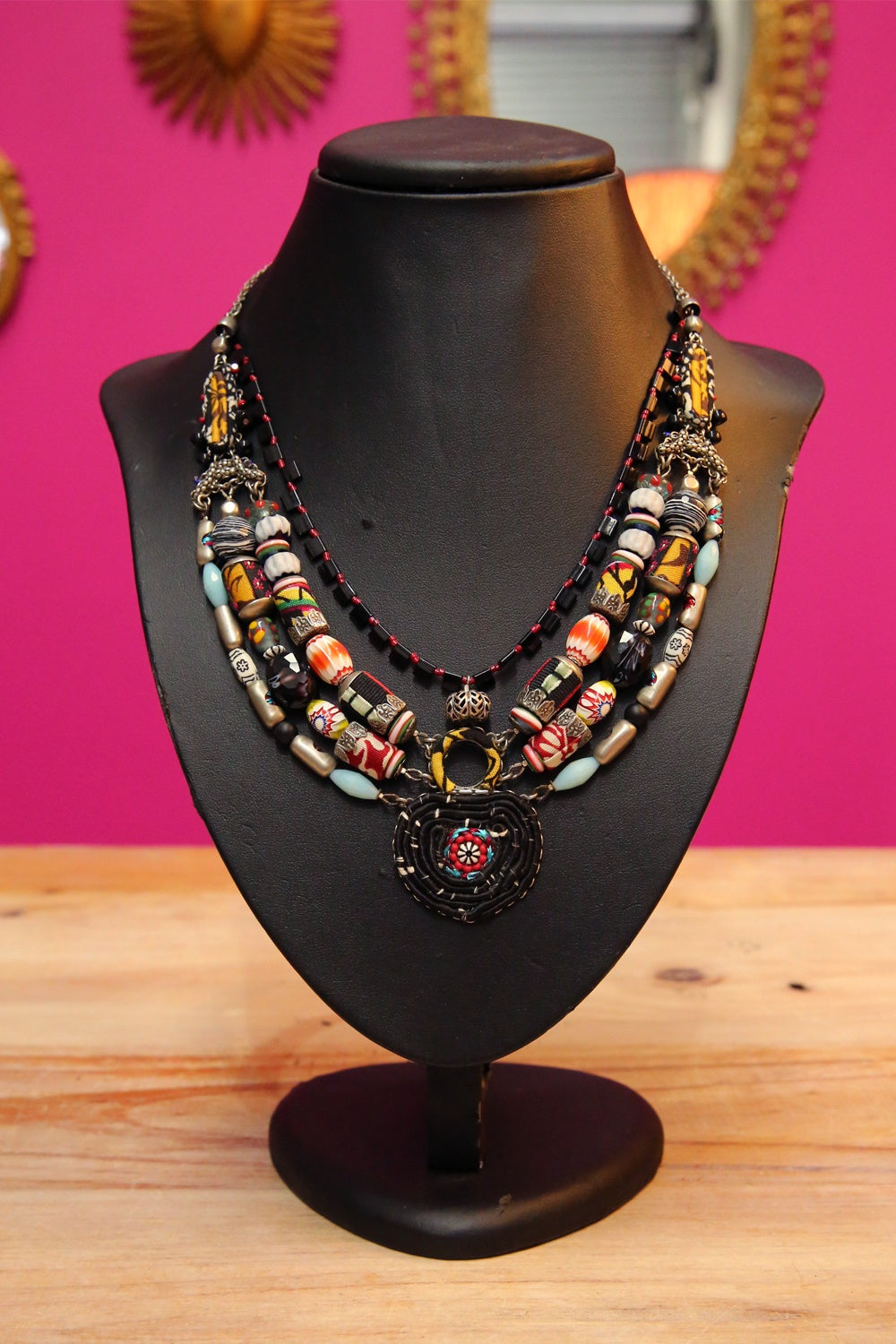Ayala Bar Begonia Mutantes Necklace