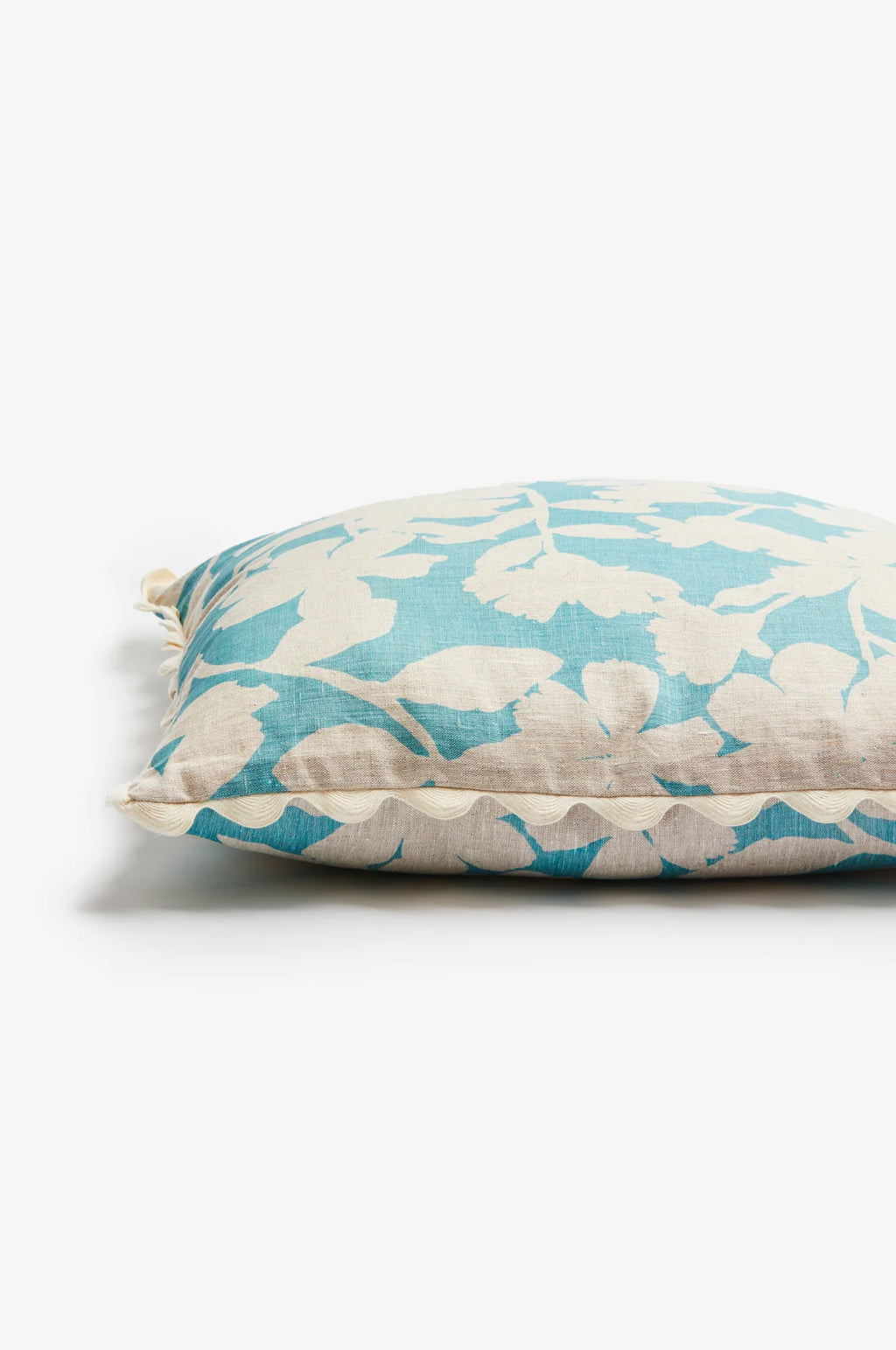 BONNIE AND NEIL CUSHION GERANIUM TURQUOISE 60CM