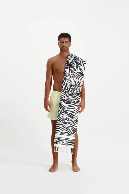 INOUI EDITIONS SUMATRA THIN TOWEL BLACK