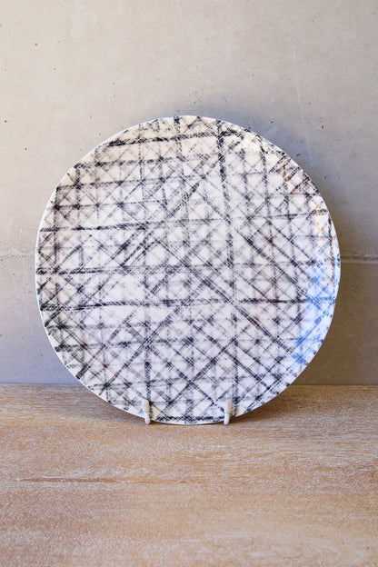 Italian Porcelain Round Black &amp; White Checkered Plate