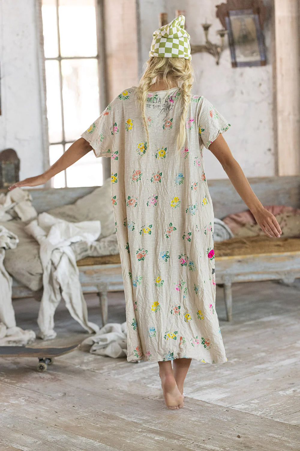 **PRE-ORDER** MAGNOLIA PEARL PAOLA T DRESS 1202 SPRING JOY