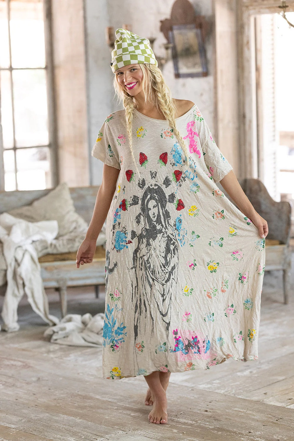 **PRE-ORDER** MAGNOLIA PEARL PAOLA T DRESS 1202 SPRING JOY