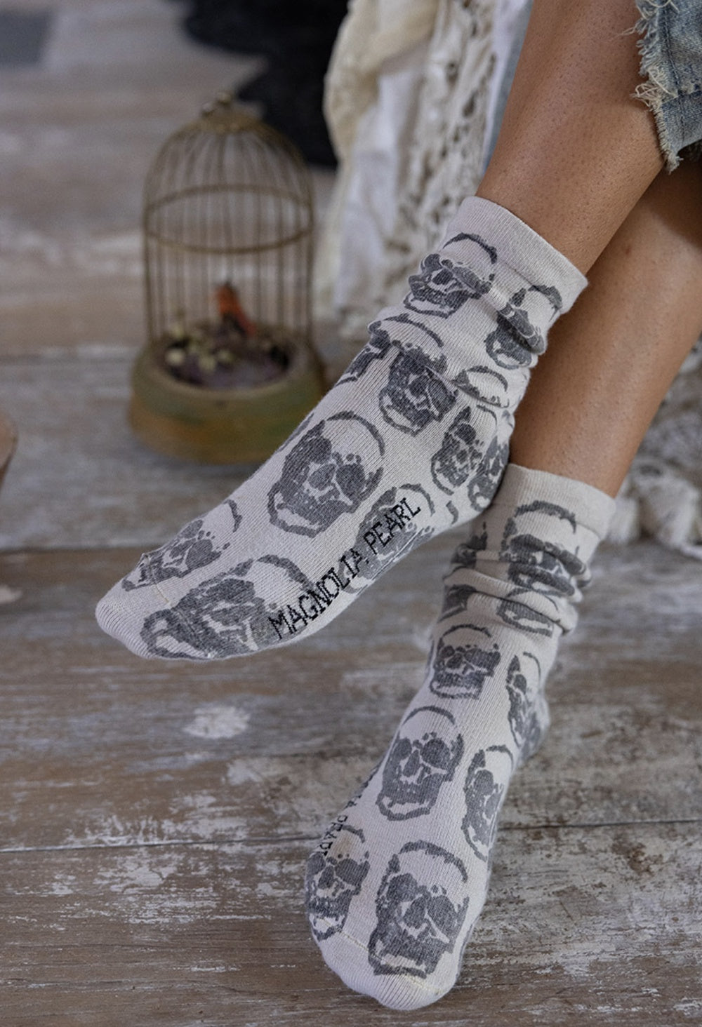 MAGNOLIA PEARL SKULLS MP SOCKS 110 MUERTOS