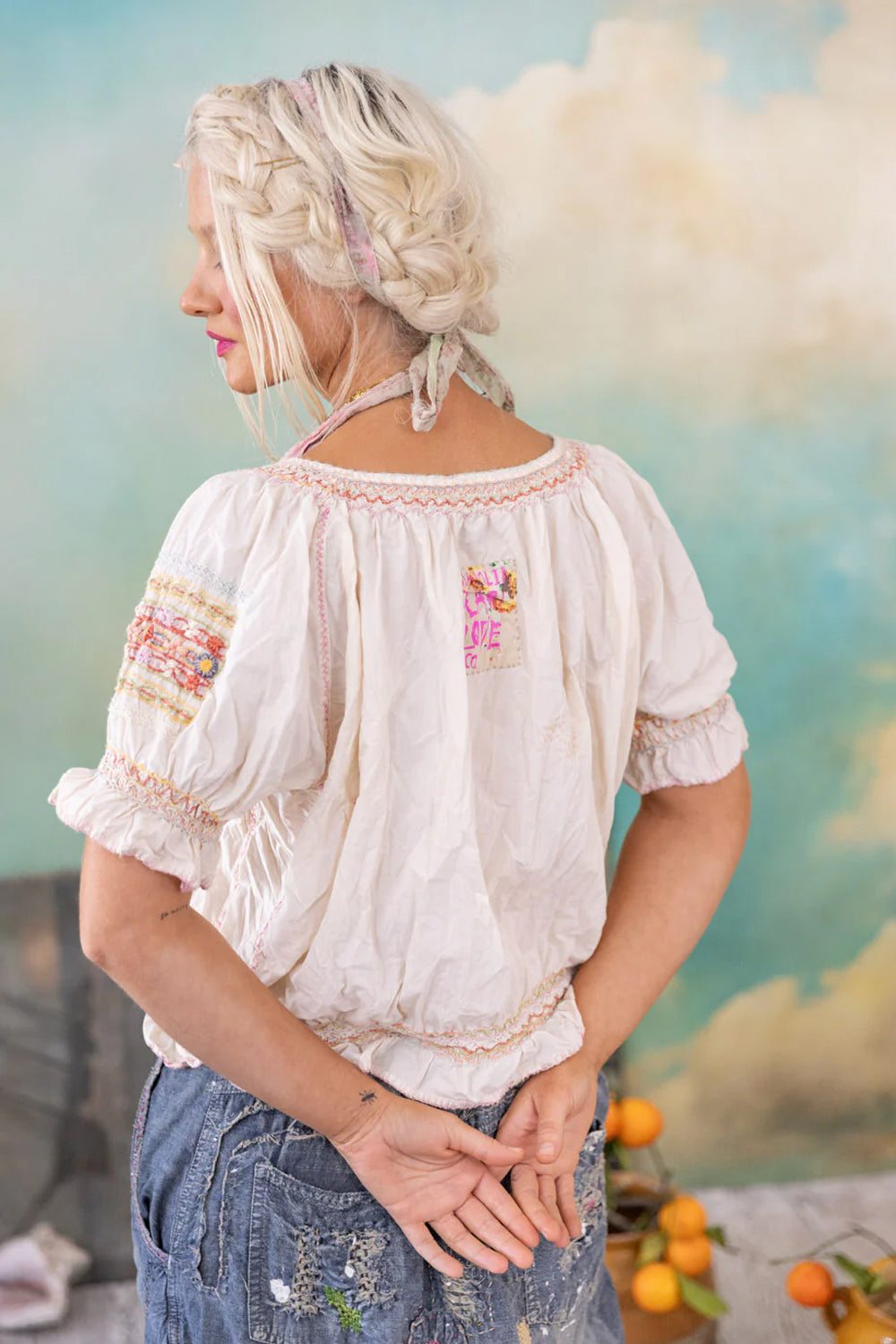 **PRE-ORDER** MAGNOLIA PEARL EMBROIDERED CHRISSY FOLK BLOUSE TOP 2134 MOONLIGHT