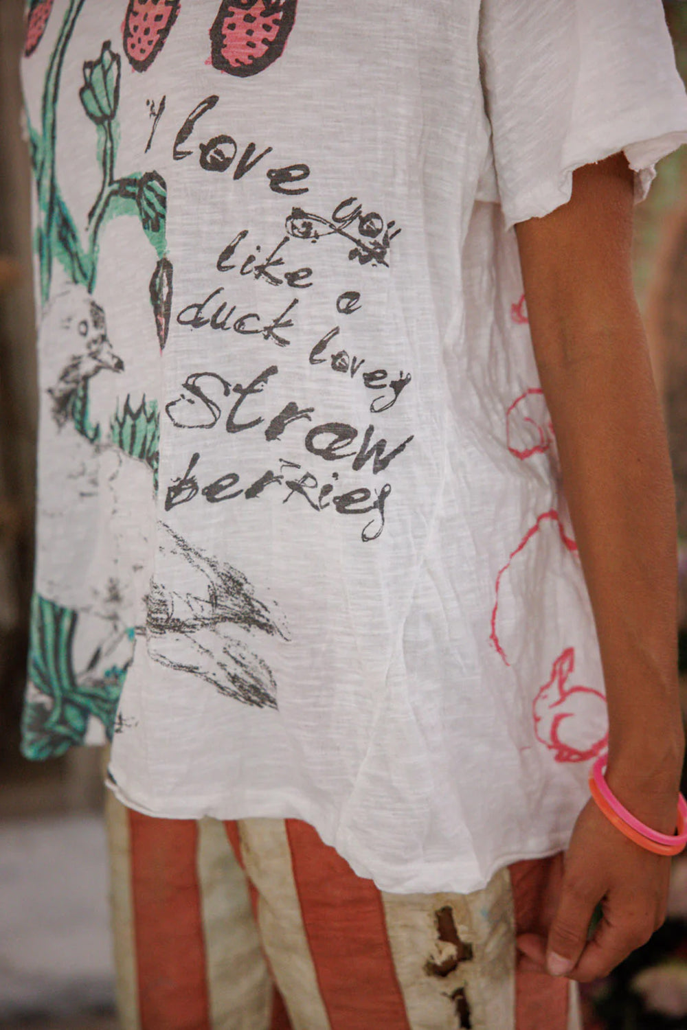 **Pre-Order** Magnolia Pearl Ducks Love Strawberries Tee Top 2756 True