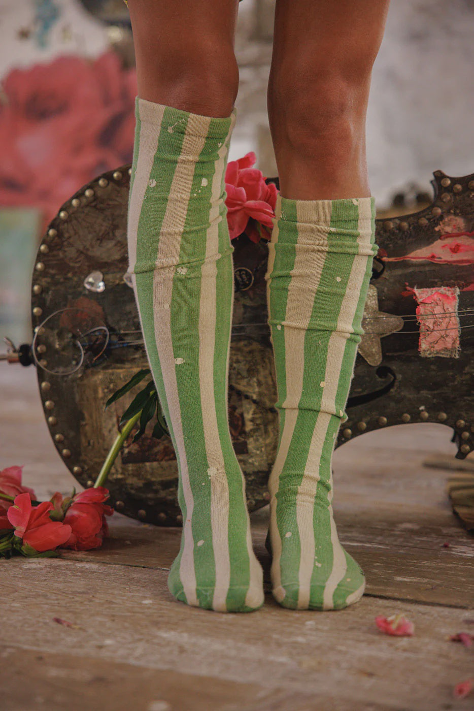 Magnolia Pearl Art Class OTK Socks 165 Clover Stripe