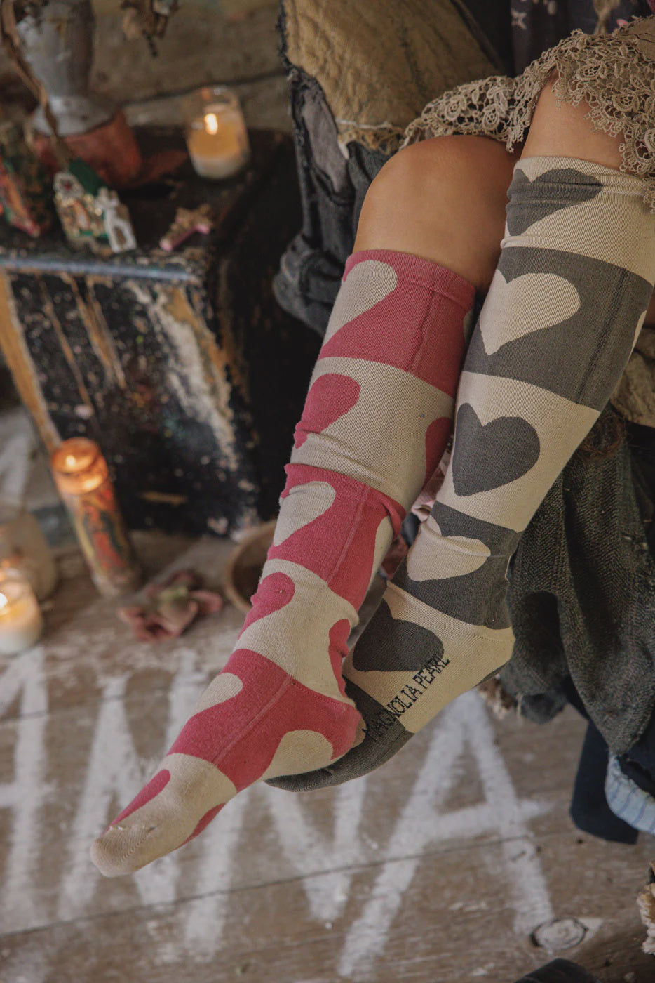 Magnolia Pearl Block Heart OTK Socks 178 Queen of Hearts