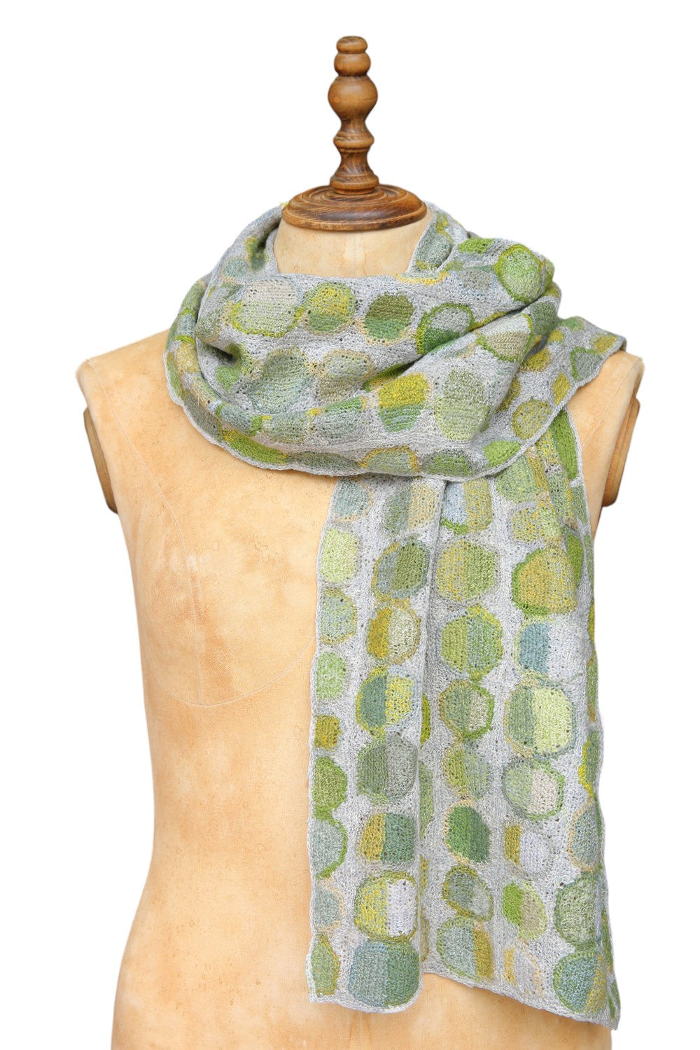 小物 sophie digard Wool crochet stole sophie digard Wool crochet stole Linen crochet scarf with small