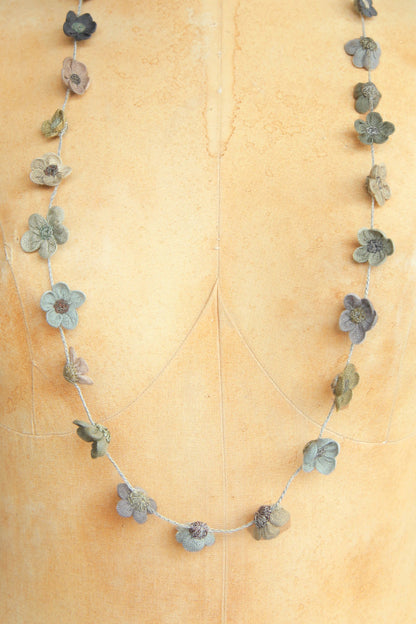 SOPHIE DIGARD LAGUNE FLOWERS CROCHET LINEN NECKLACE