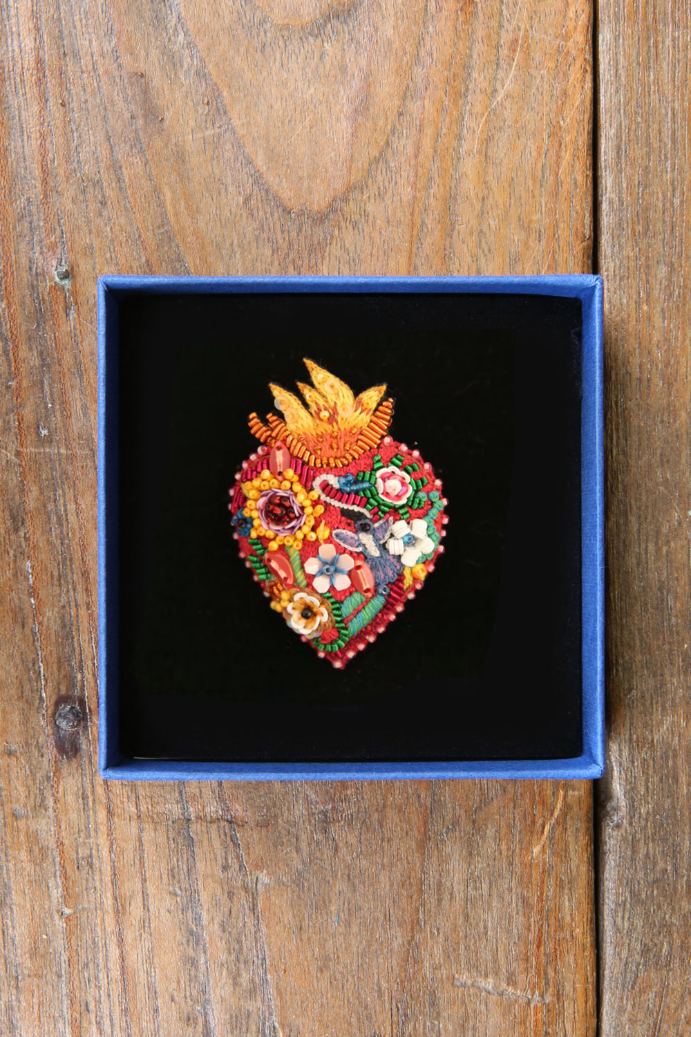 TROVELORE FLAMING HEART BROOCH