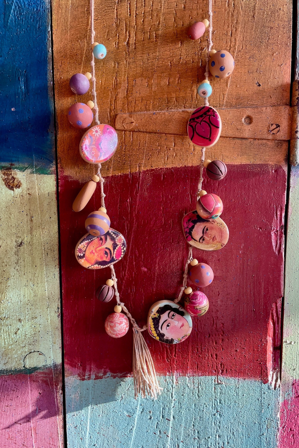 Anna Chandler Bobble Necklace Bright with Faces