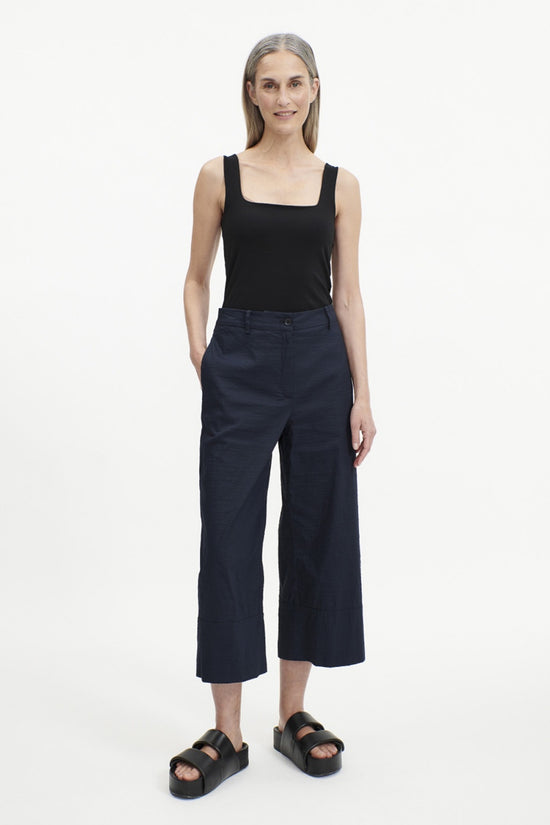 ANNETTE GORTZ ANA CROPPED NAVY PANTS