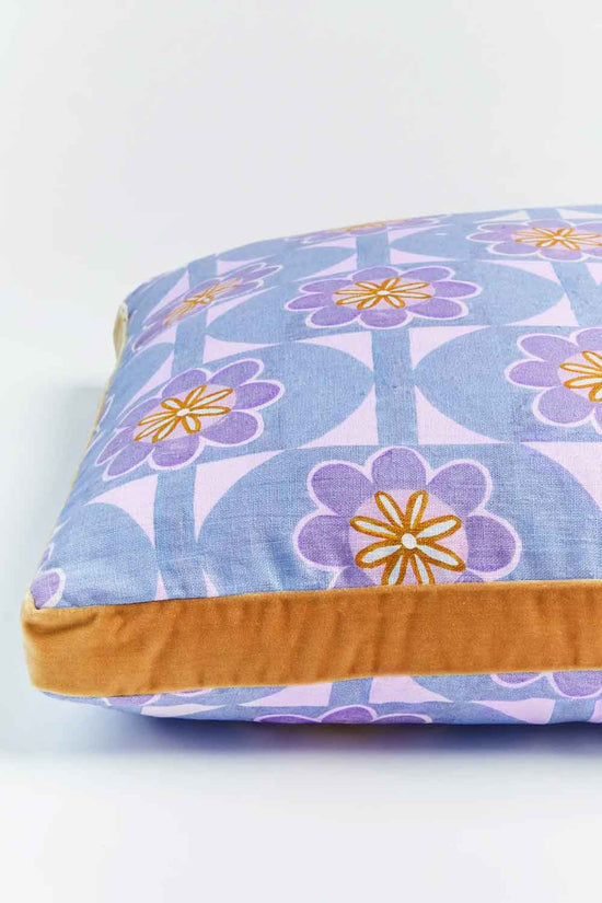 BONNIE AND NEIL CUSHION BLOOM BLUE 50CM