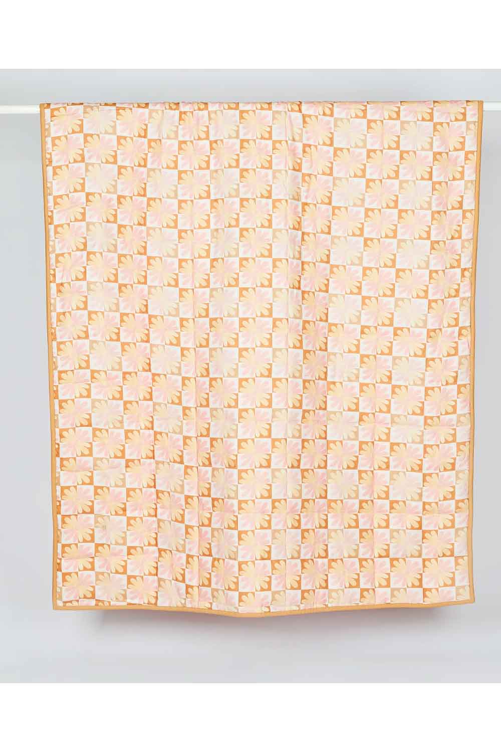 BONNIE AND NEIL QUILTED THROW CHAMOMILE PINK