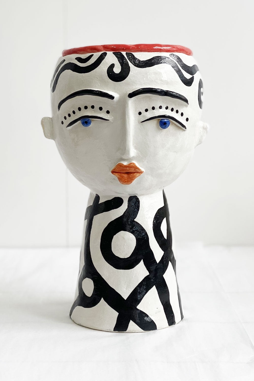 FIONA BLAKE GIULIETTA FACE VASE