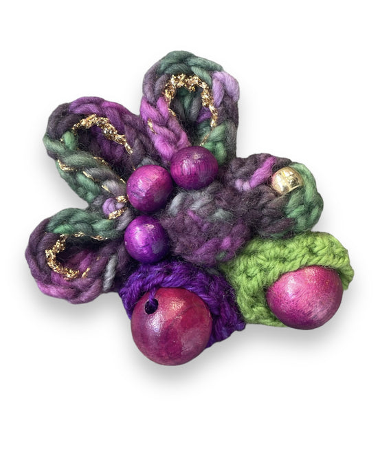 JENNIFREE DESIGNS BROOCH GREEN AND PURPLE FLOWER