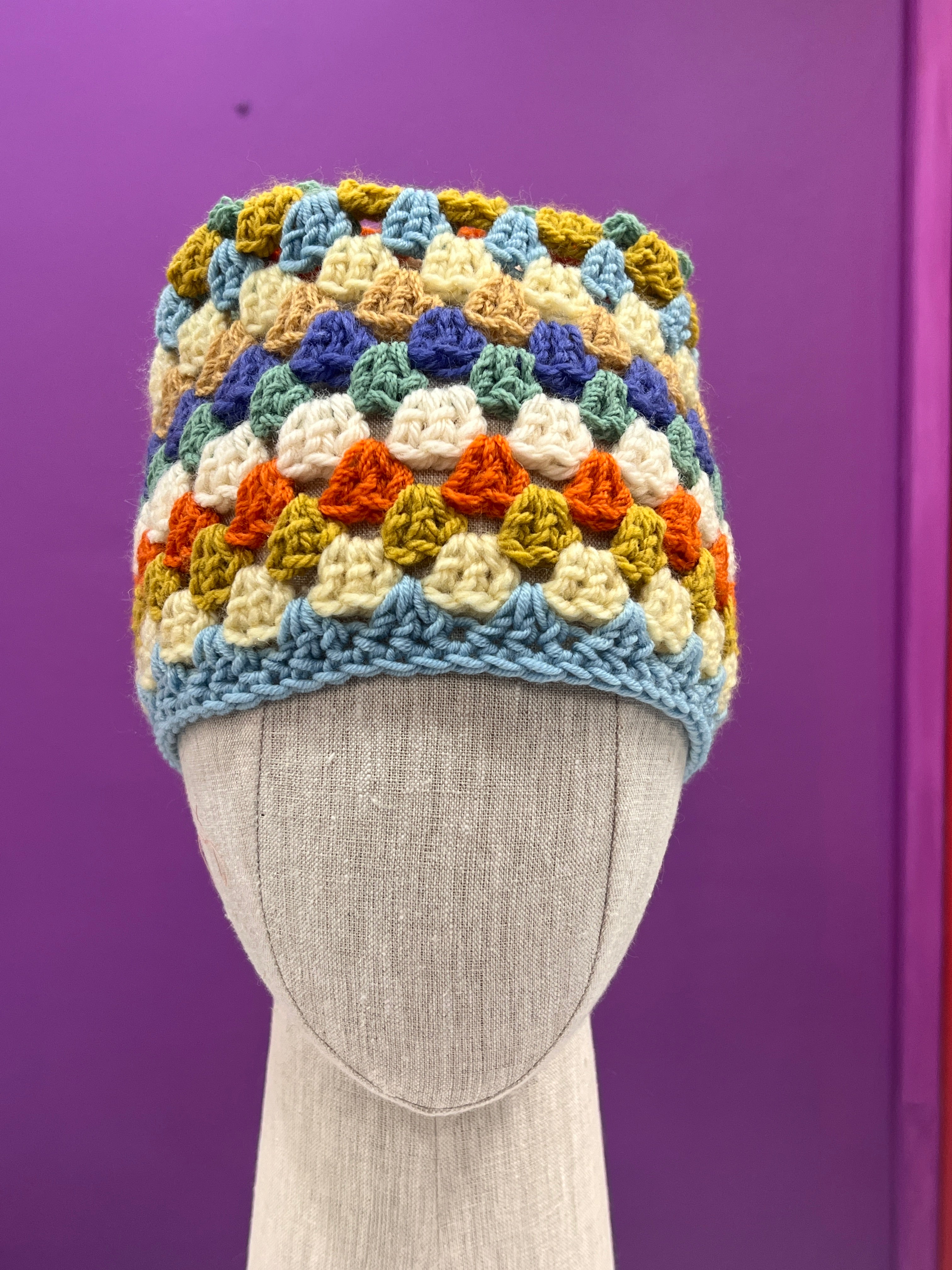 JENNIFREE DESIGNS CROCHET BEANIES MEDIUM