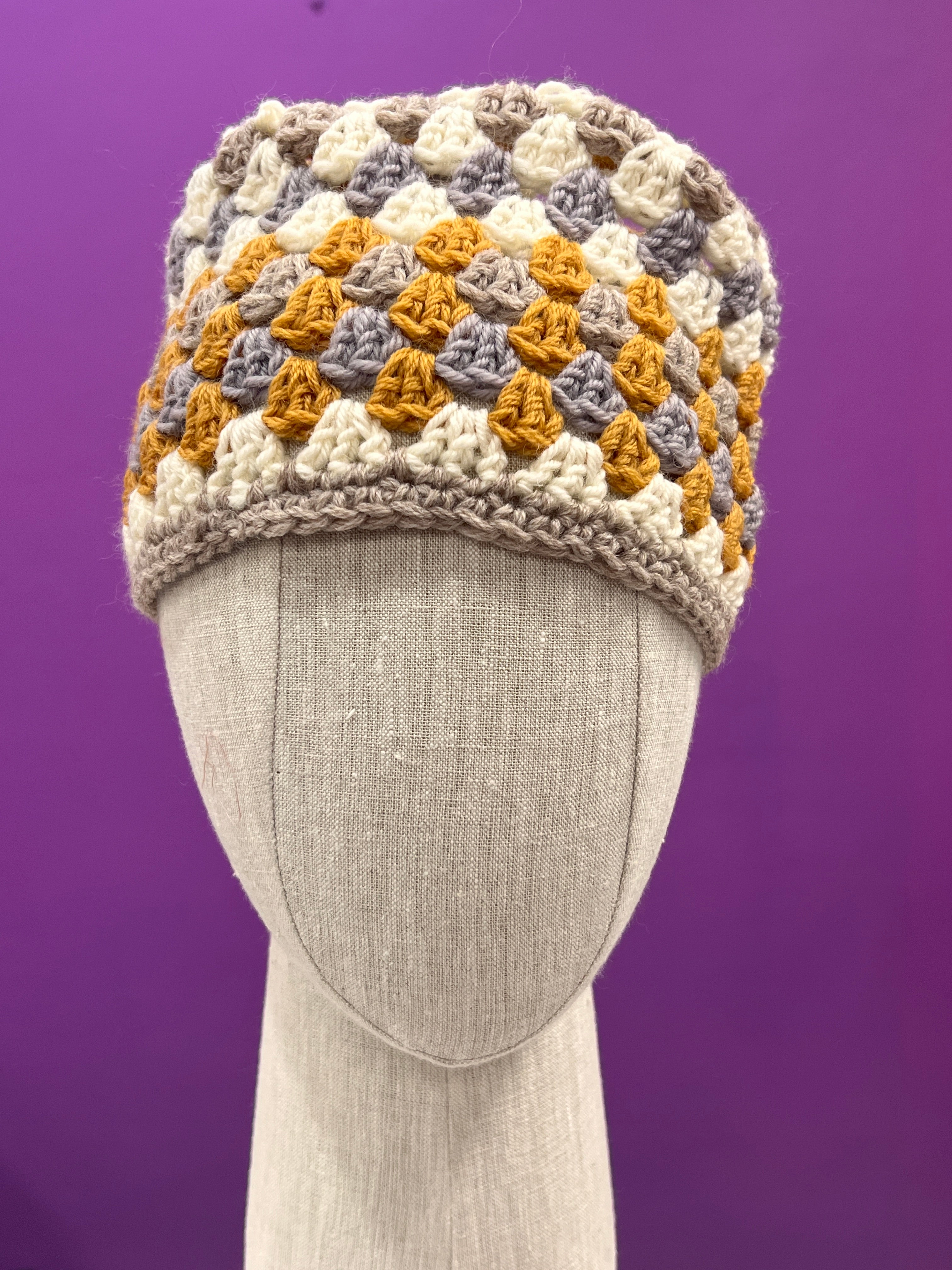 JENNIFREE DESIGNS CROCHET BEANIES MEDIUM