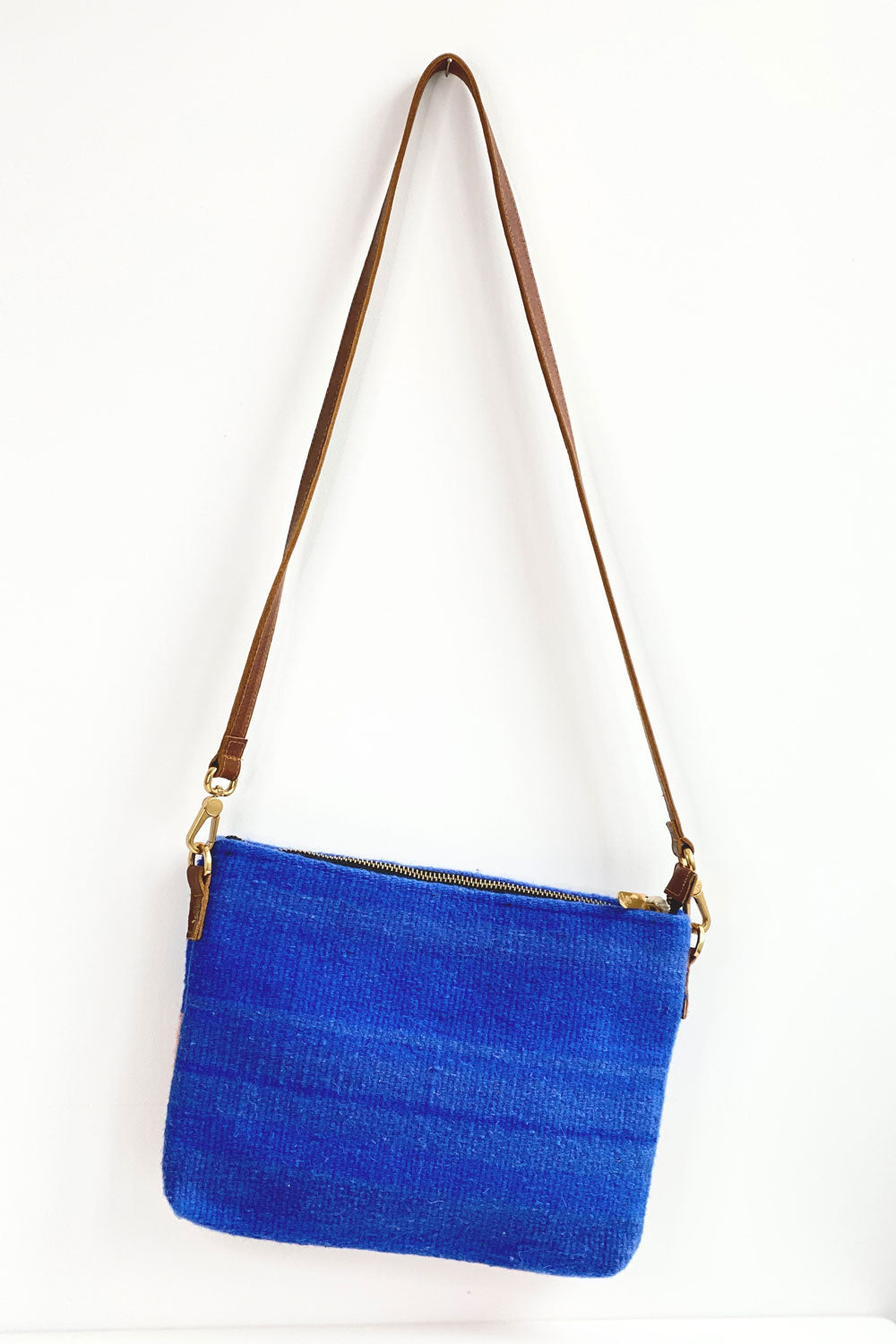 MEMAH LARGE CROSS BODY BAG - LOLA