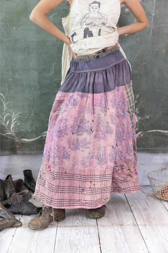 MAGNOLIA PEARL PATCHWORK FRIENDSHIP SKIRT 152 GUAVA PATCHWORK