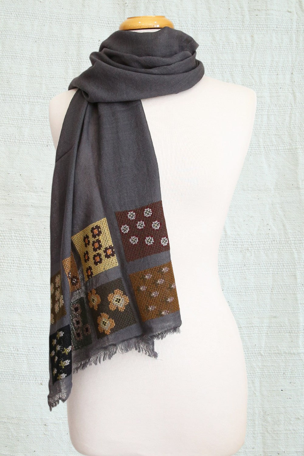 SOPHIE DIGARD TREGOR CHARCOAL LINEN SCARF