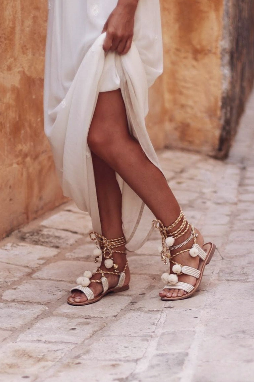 GIOSEPPO QUETZALI PEARL GOLD SANDAL