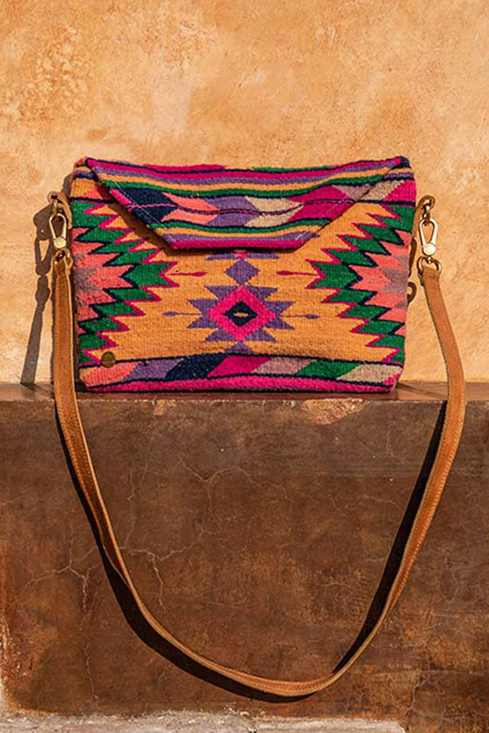 MEMAH LARGE MEXICAN CROSS-BODY BAG - DAISY